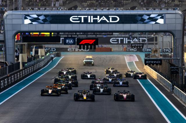 世俱杯官网-2023赛季F1“冠军”一骑绝尘 无碍第二之争同样疯狂