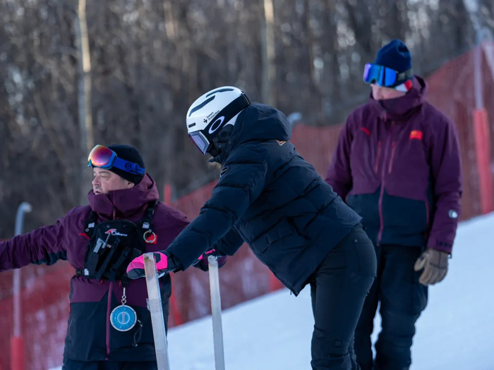 实时赔率-出征冬奥，剑指米兰！金山岭银河滑雪场全力护航国家队备战米兰冬奥会|AC米兰|雪道|平行大回转|单板滑雪|国际雪联_新浪体育_新浪新闻